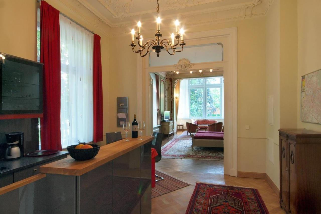 דרזדן Ferienwohnungen Villa Haniel Hugo מראה חיצוני תמונה